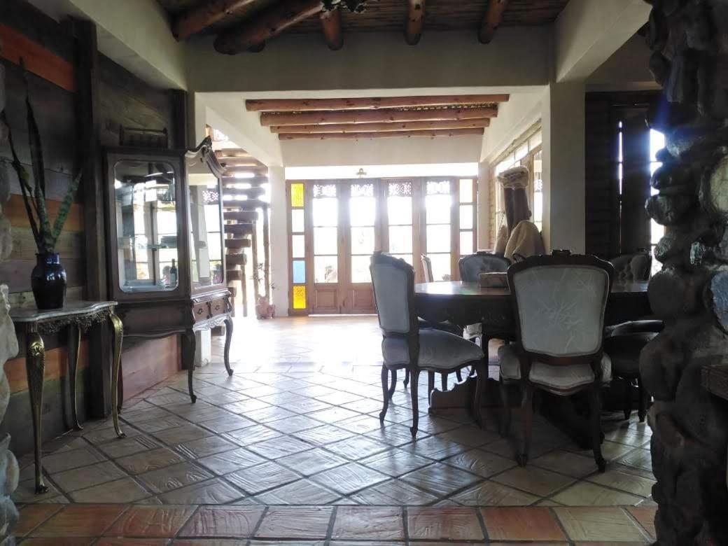 Сasa de vacaciones Hermoso Lugar Familiar Cerca A De Leyva *